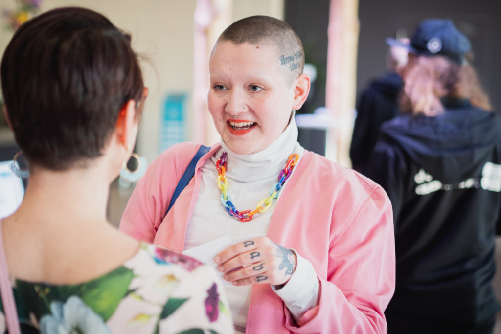 Miten tehdä vastuullista somea jatkuvan muutoksen aikakaudella?