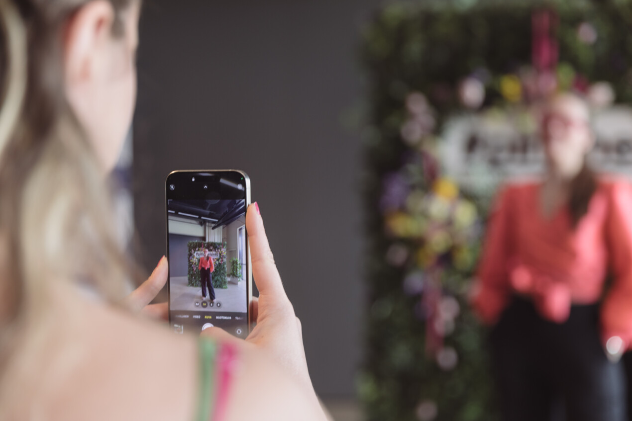 Lisää rohkeutta someen? Lue PING Helsingin vinkit rohkeuden kasvattamiseen eri alustoilla.